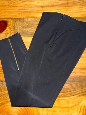LOFT Black Straight Leg Pants with Ankle Zipper, side zip waist, Women’s size 8